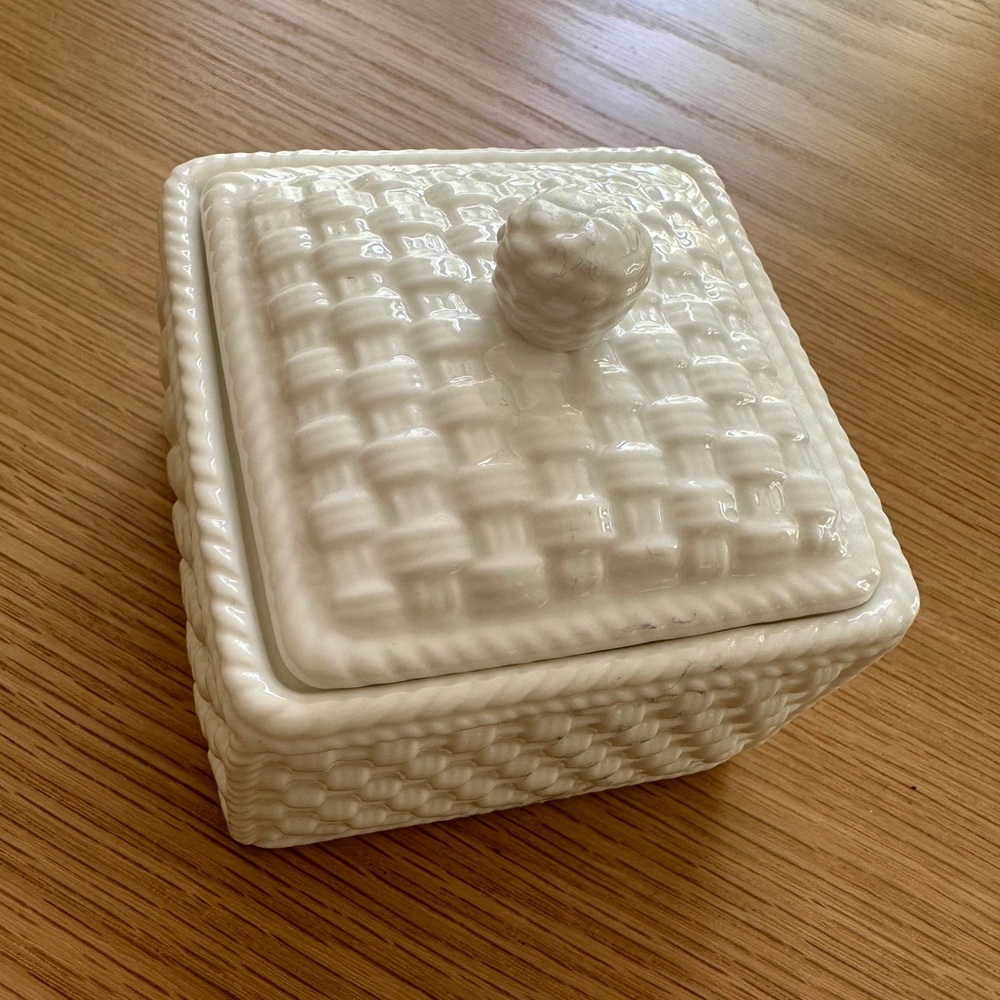 Tiffany & Co. glass weave trinket box
